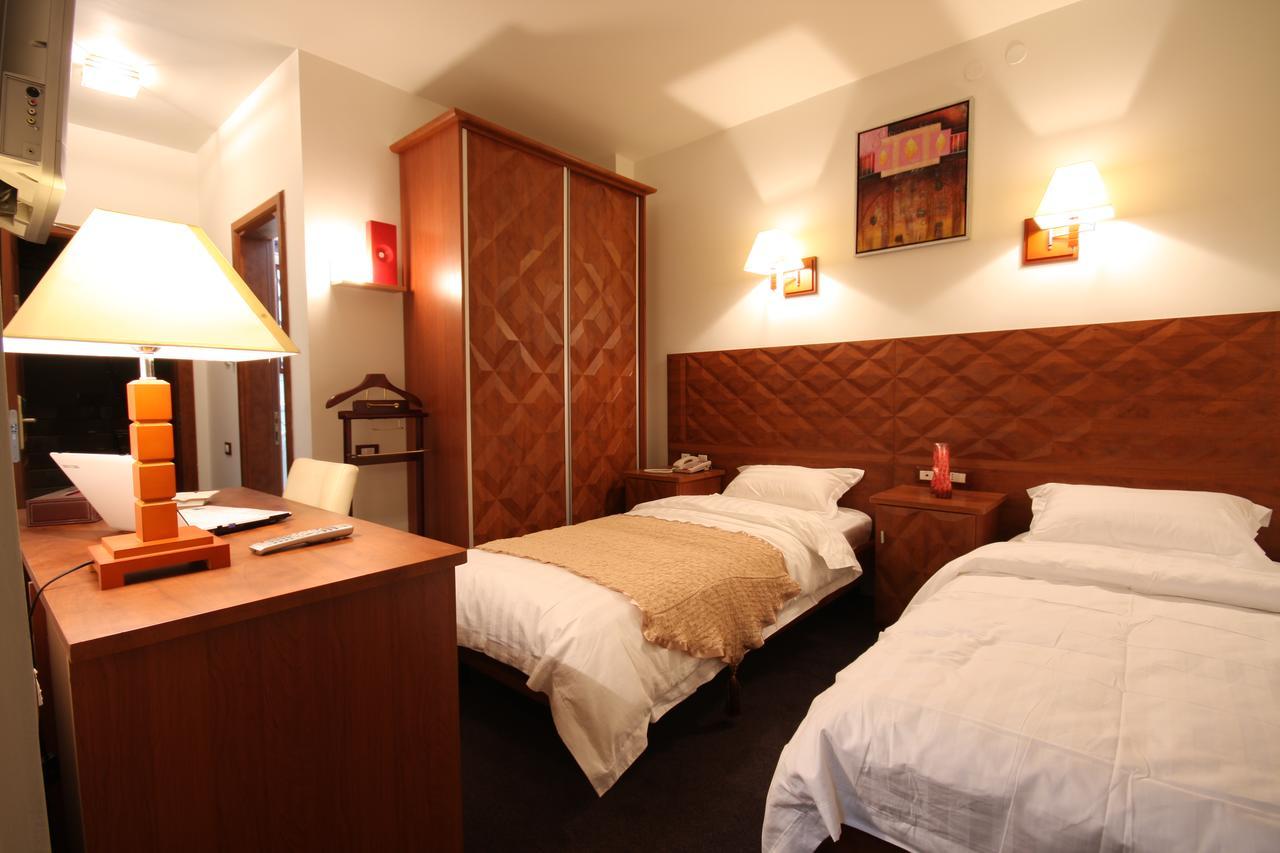 Plasma Hotel Τρίπολη Εξωτερικό φωτογραφία